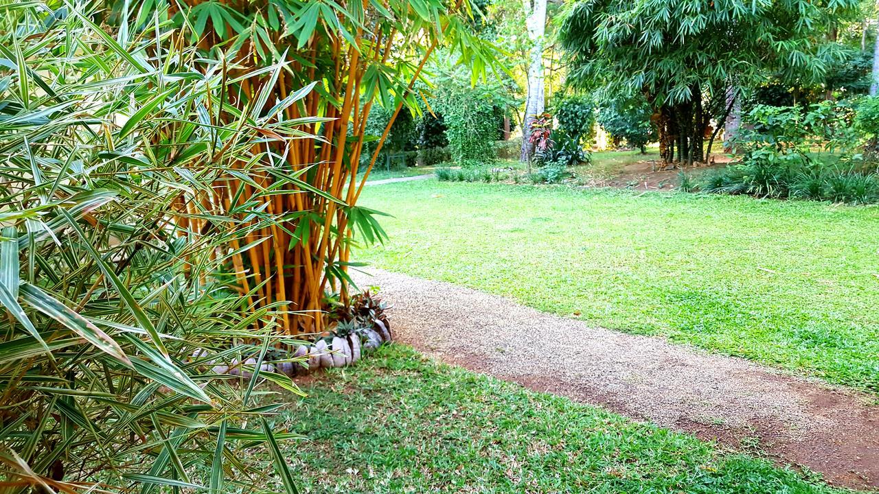 Soba Lanka Holiday Resort Melsiripura Exterior photo